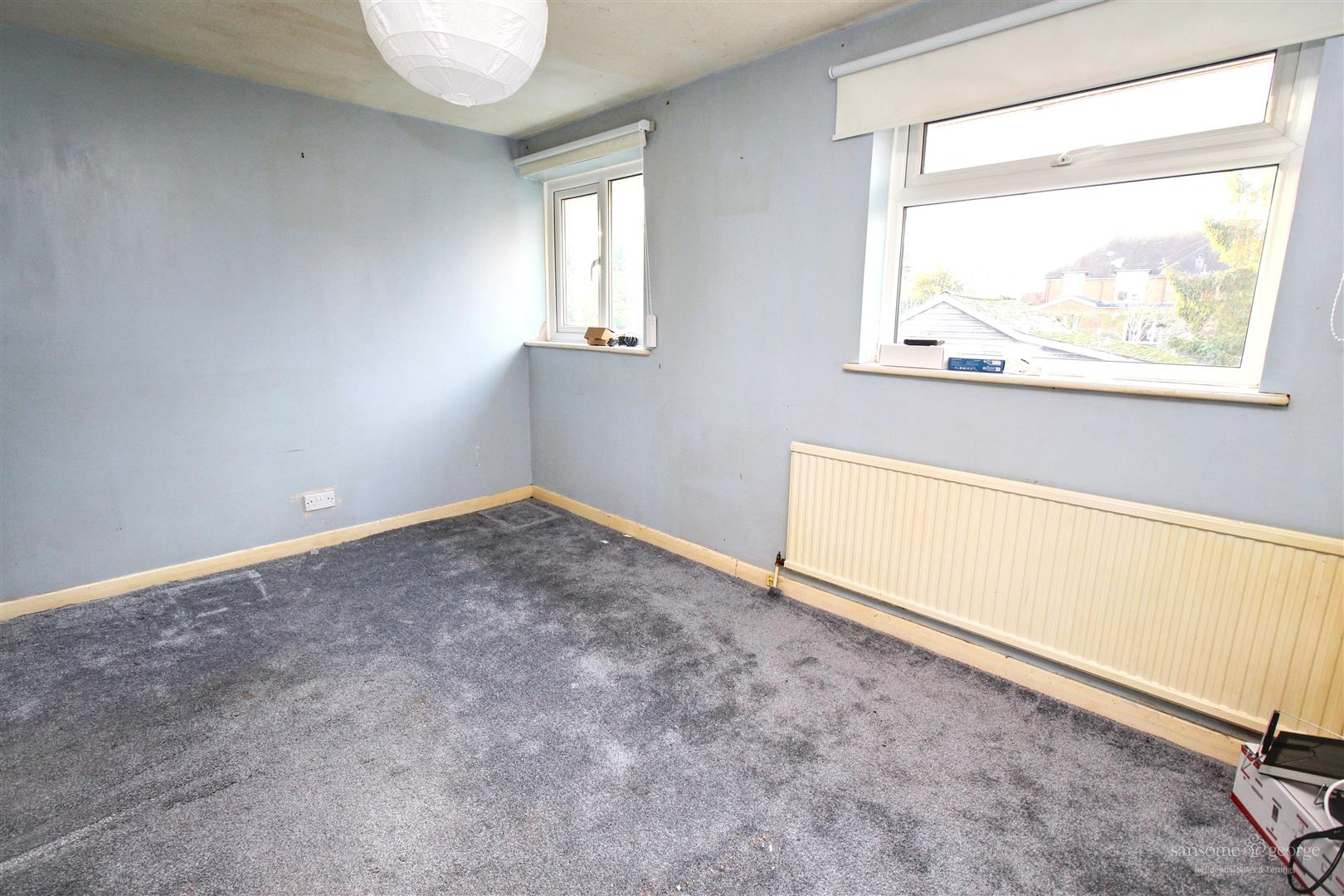 Newbery Close, Tilehurst, Reading